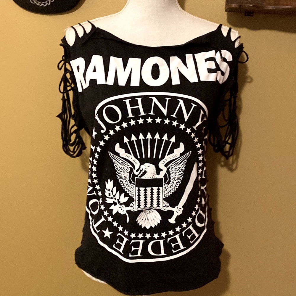 Ramones slasher tee/tank